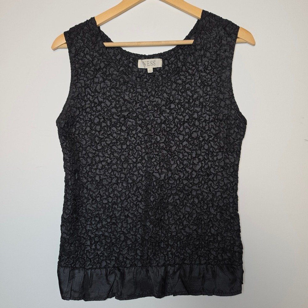 Ness Popcorn Crinkle Texture Ruffle Hem Tank Top Black Large